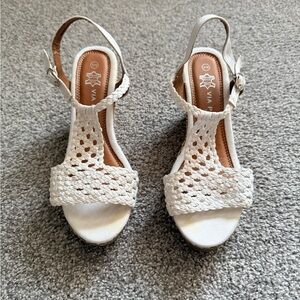 Women's Cream/White Woven Wedges
